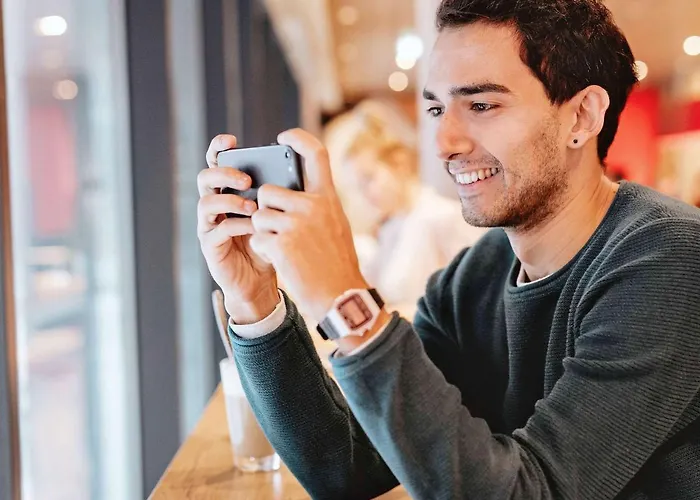 Mercure 4* היילברון