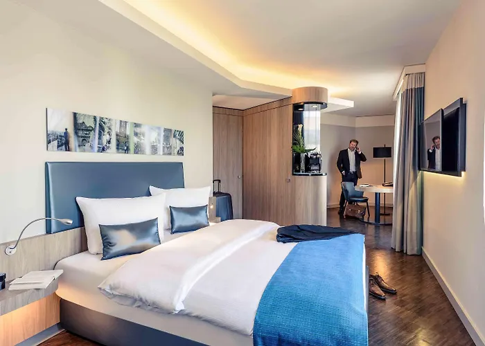 מלון Mercure היילברון